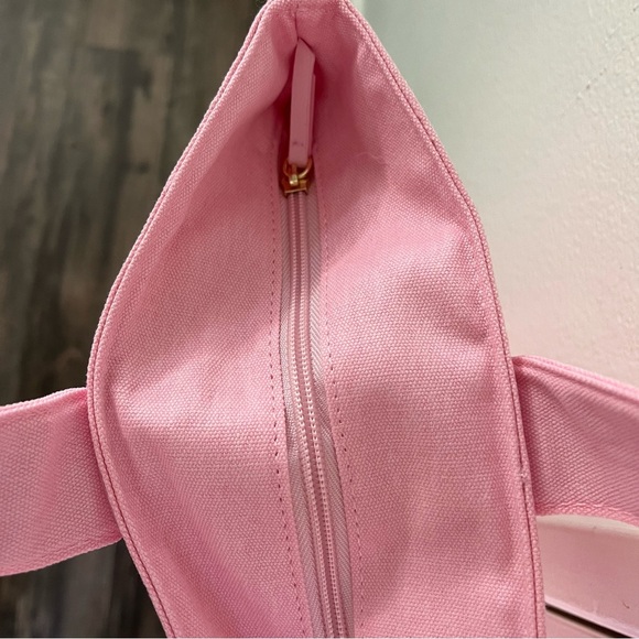 NWT Victoria’s Secret Iconic Pink Canvas Cotton Striped Tote ShoulderTravel Bag - Picture 7 of 10